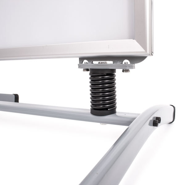 Potykacz zewnętrzny stojak