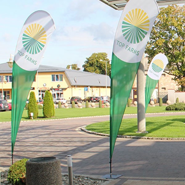 flagi-reklamowe-realizacje-winder-leska-top-farms